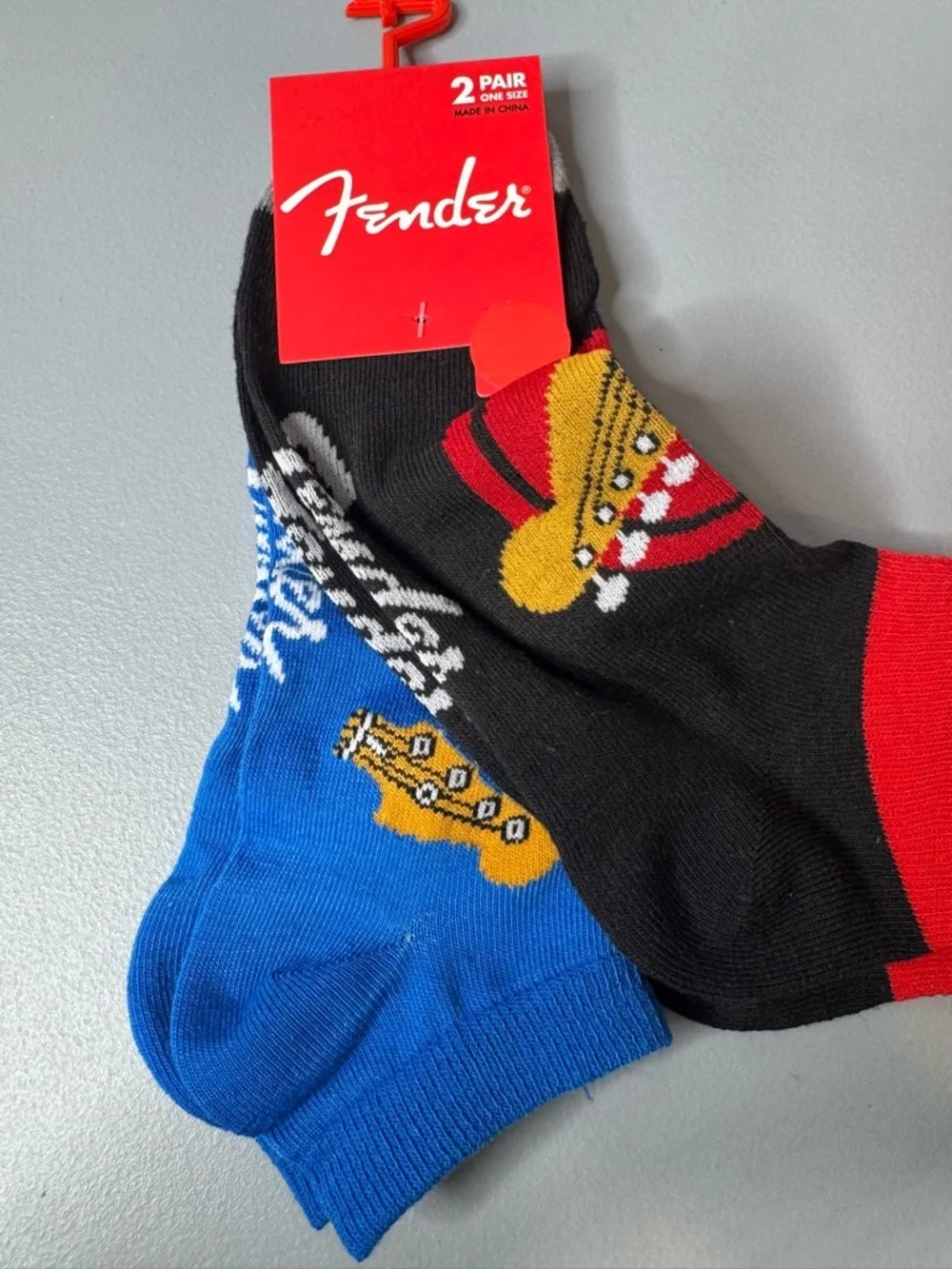 Fender 2-Pack Guitar Graphic ankle Socks guitar enthusiast unisex music lover